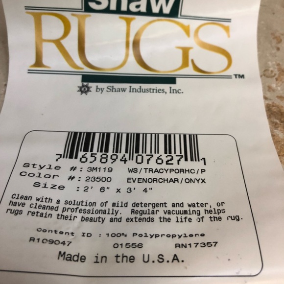 Shaw Apple 🍎🍎🍎 Rug - Picture 2 of 3